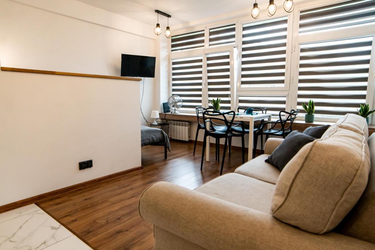 Komfortowy Apartament Scisle Centrum Radom Exterior photo